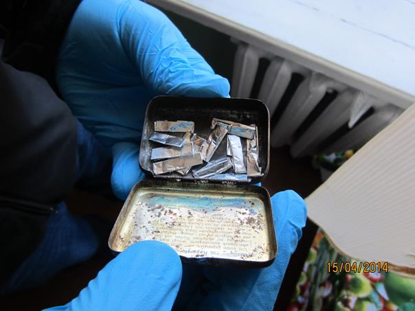 Tänavaoperatsiooni käigus leitud nn „voldikud“ fentanüüliga, millest piisaks narkojoobe tekitamiseks sadadele inimestele