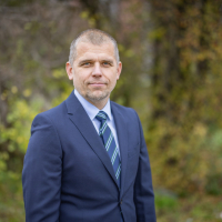 Põhja prefektuuri isikuvastaste kuritegude talituse juht, Hisko Vares